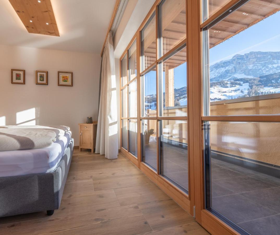 Aparthotel Ciasa Nene Franzl Badia  Esterno foto